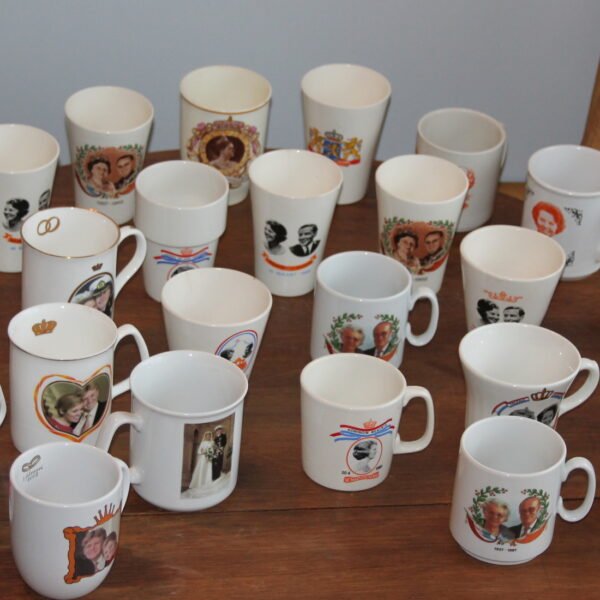 Vintage collectible mugs