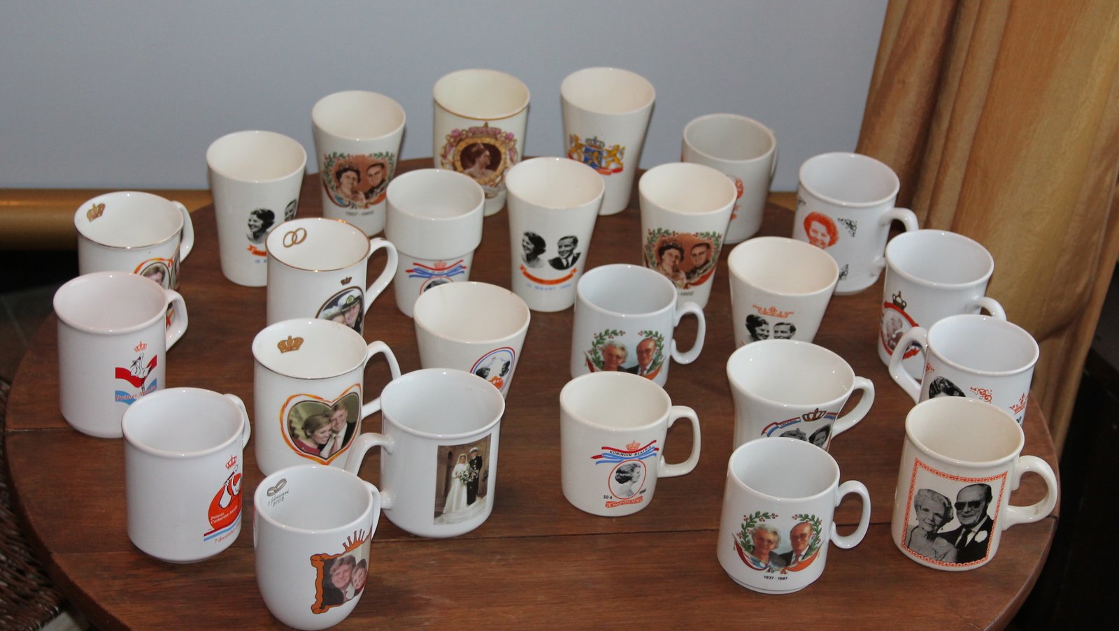 Vintage collectible mugs